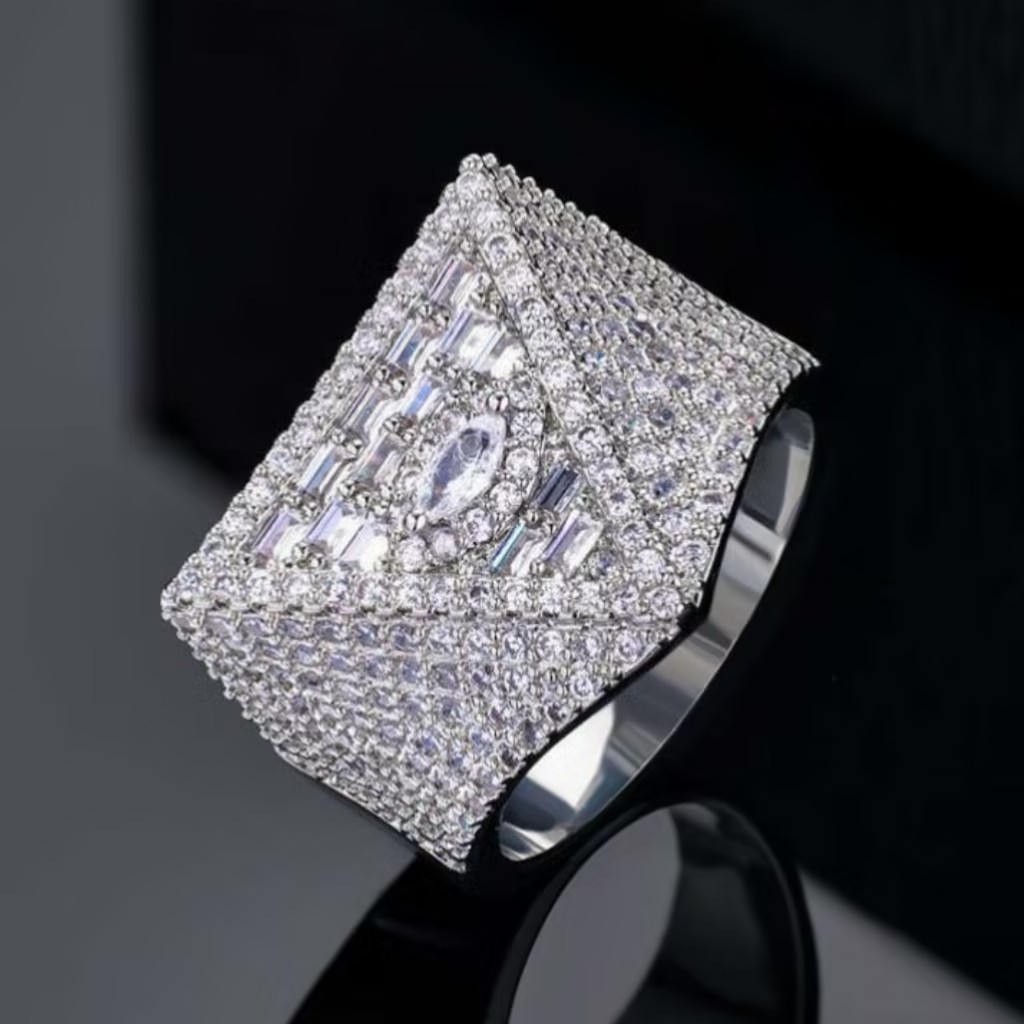 6.75ctw Pyramid Shape Design White Stone Hip Hop Ring