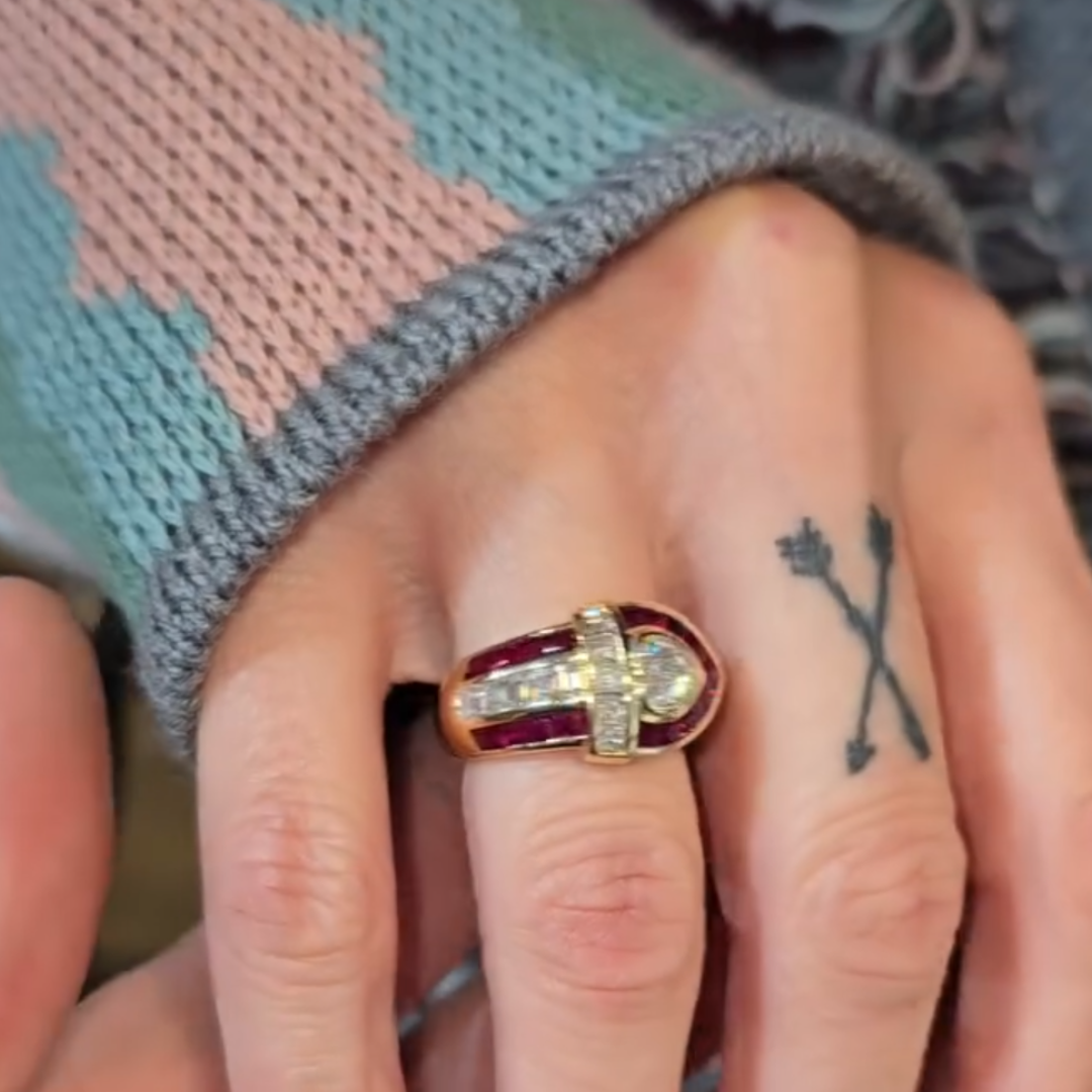4.25ctw Vintage Love Heart Ruby Ring