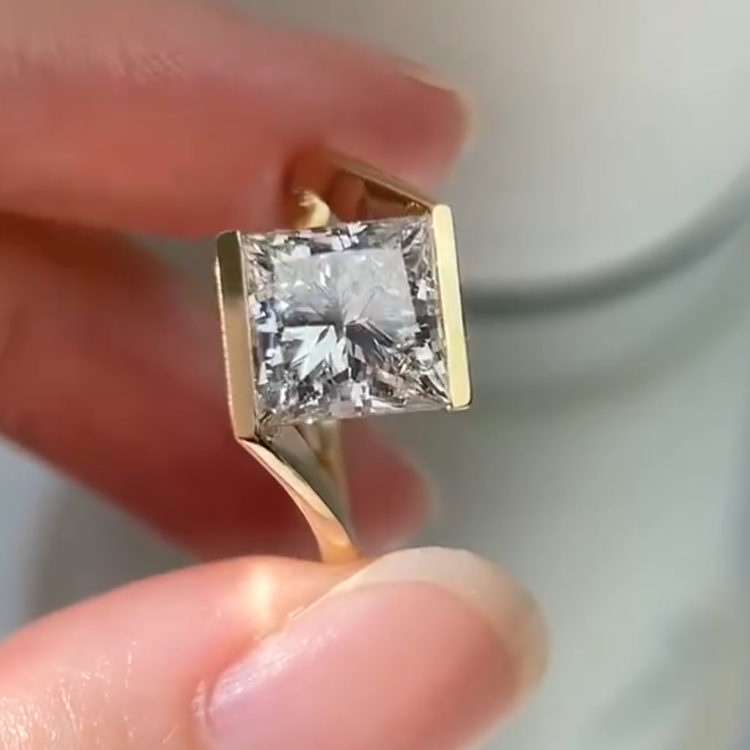 Bypass Design 4ct Pricess Cut White Stone Solitaire Ring