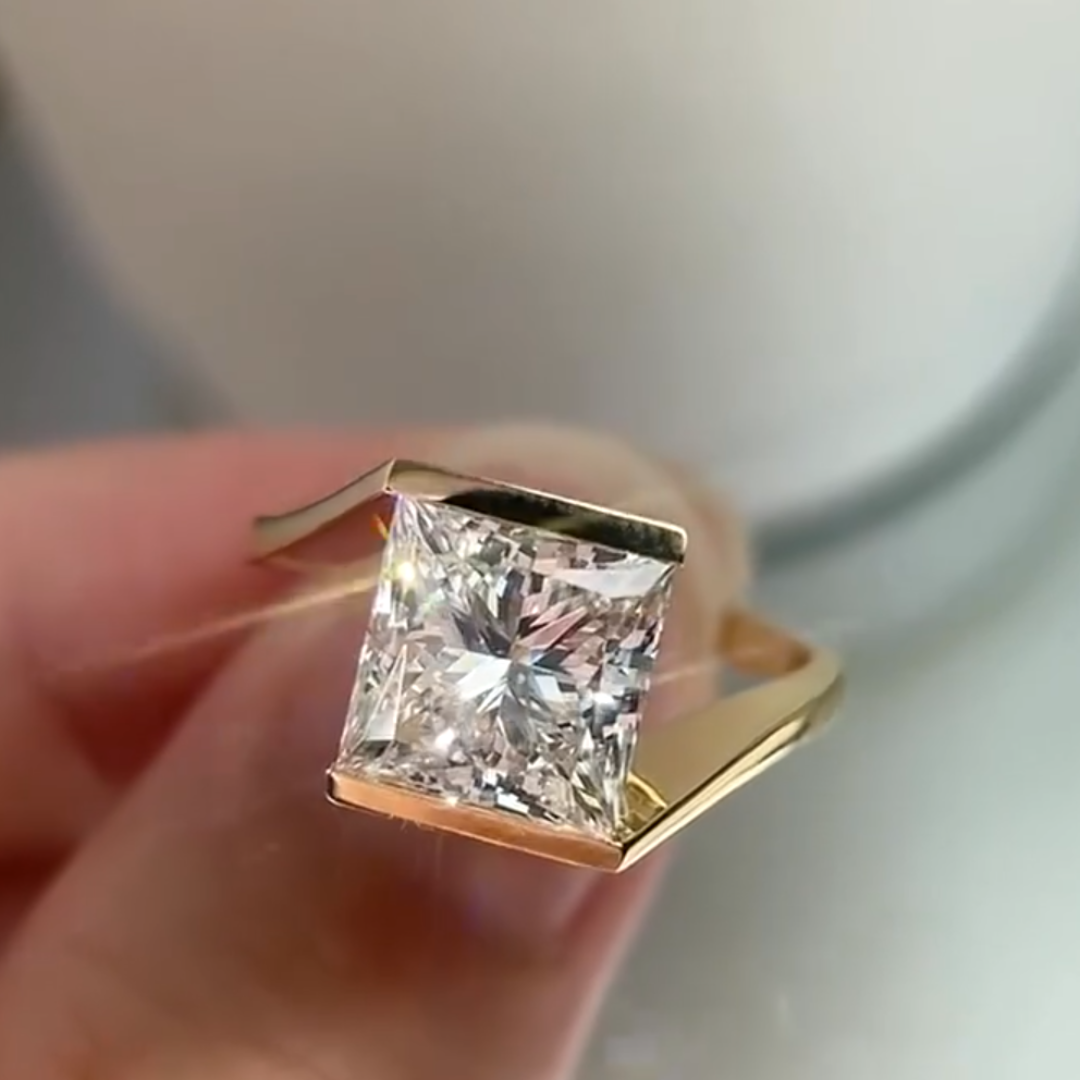 Bypass Design 4ct Pricess Cut White Stone Solitaire Ring