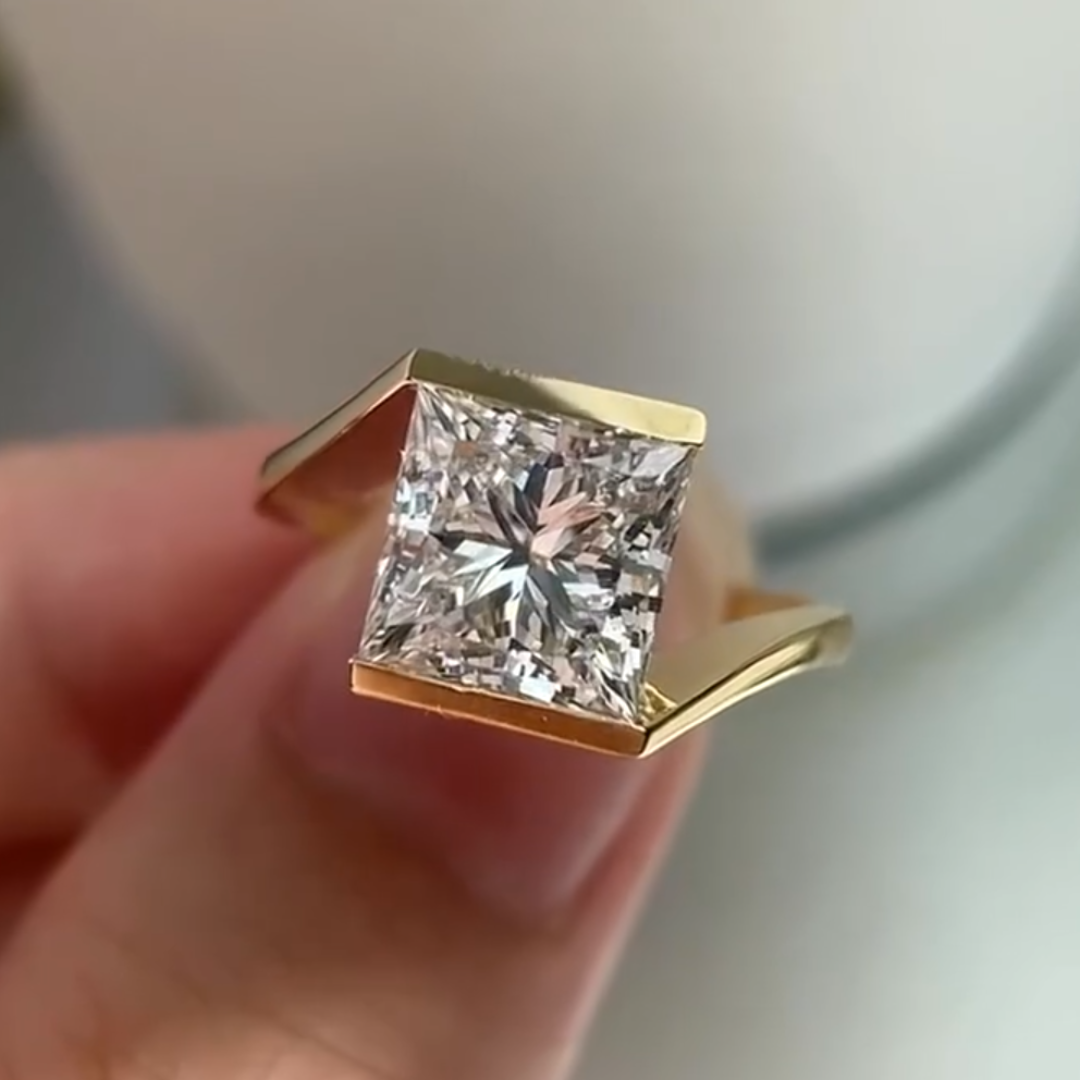 Bypass Design 4ct Pricess Cut White Stone Solitaire Ring