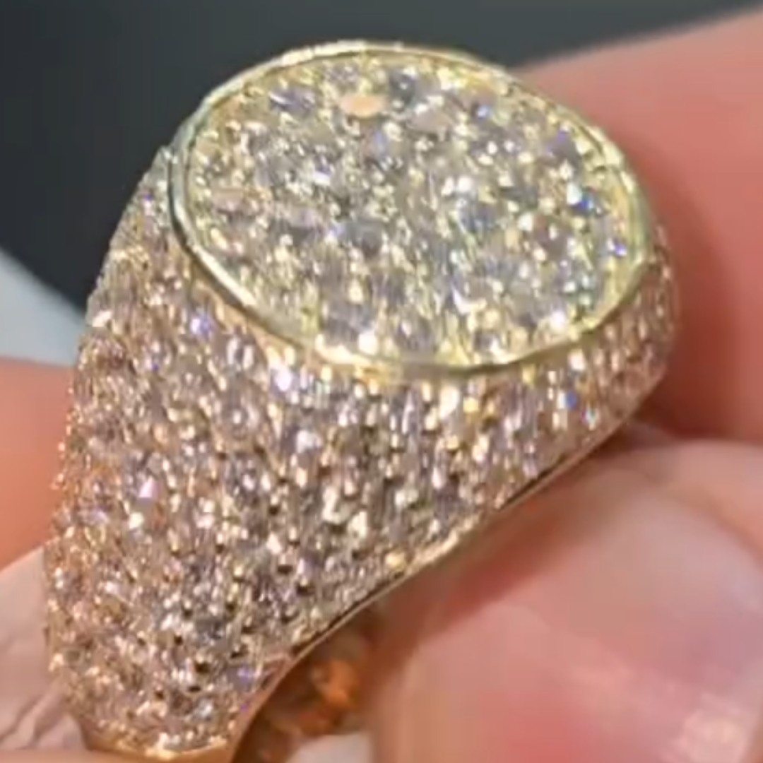 13.75ctw Men's Iced Out White Stone Ring