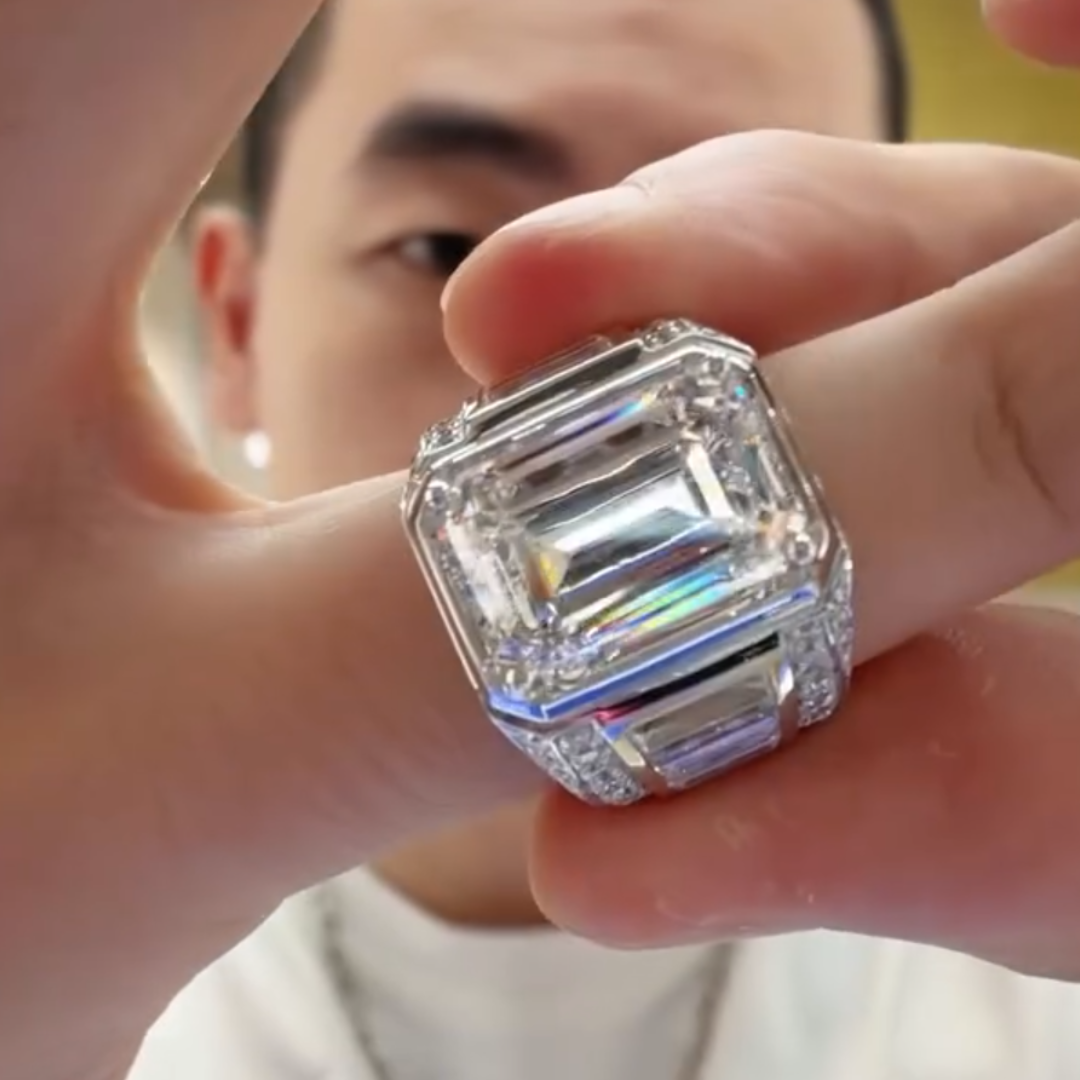 10ct Emerald Cut White Stone Ring