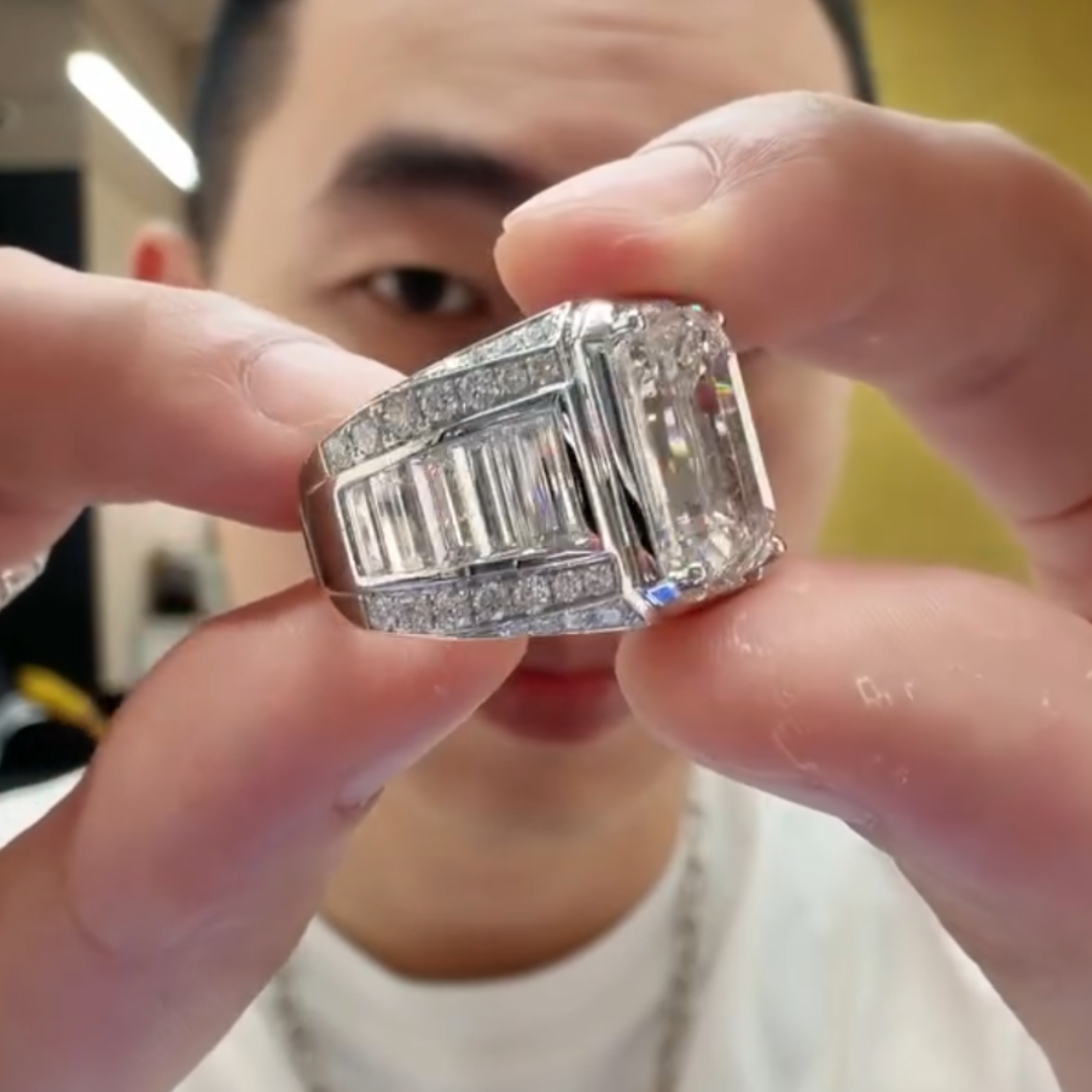 10ct Emerald Cut White Stone Ring
