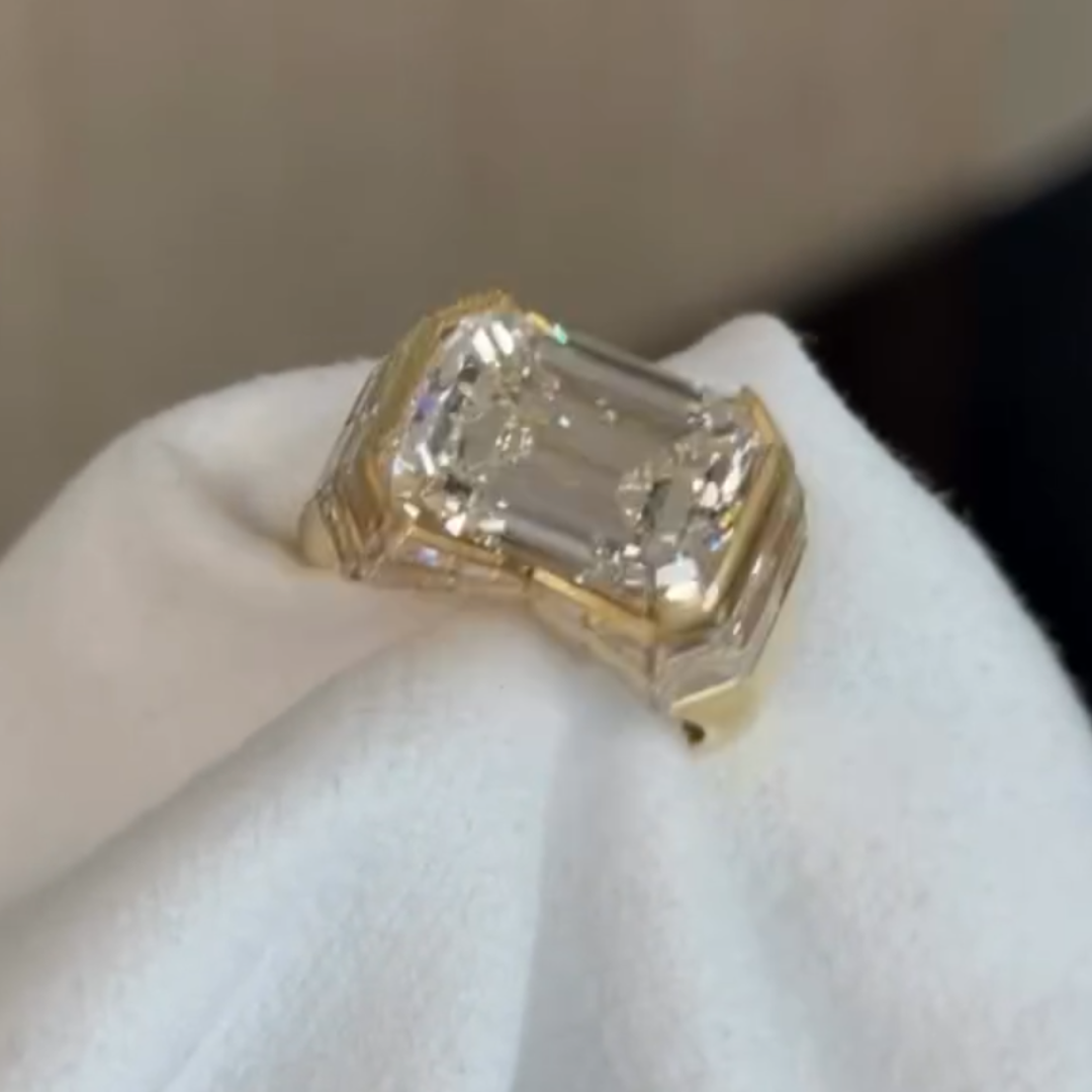 6.5ct Emerald Cut White Stone Index Finger Rings for Men