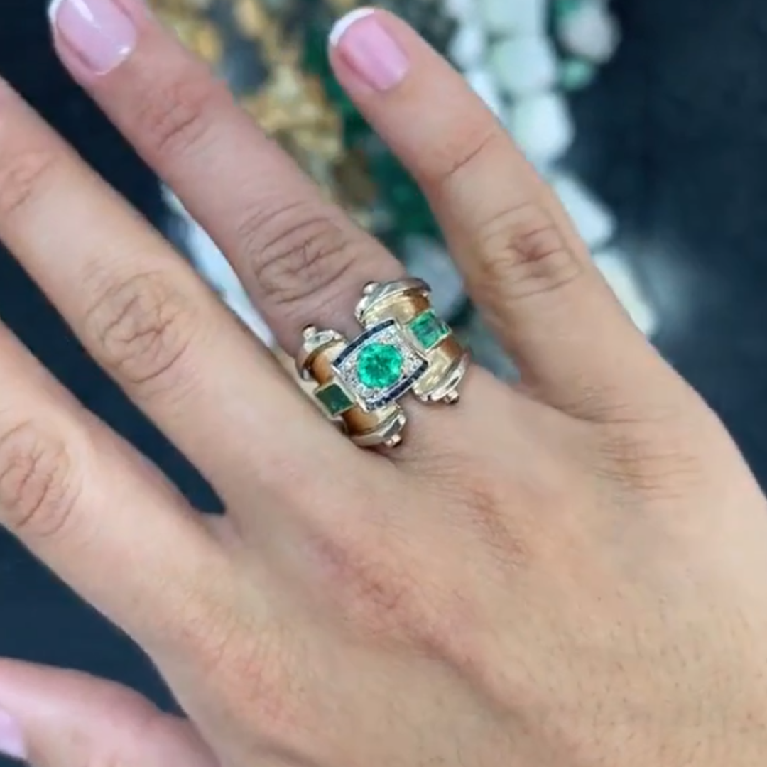 2.87ctw Cabochon Emerald Unisex Ring
