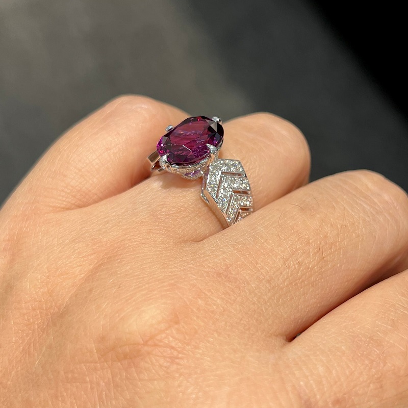 5.48ct Oval Cut Ring Set With Natural Diamonds In 18K White Gold Fine Jewelry