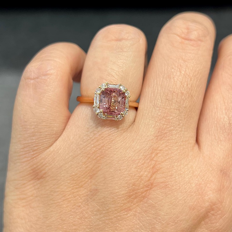 2.96ct Cushion Cut Natural Pink Tourmaline Diamond In 18K Yellow Gold