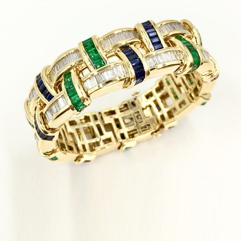 12.30CT Sapphire And Emerald Wide 18 Karat Bracelet