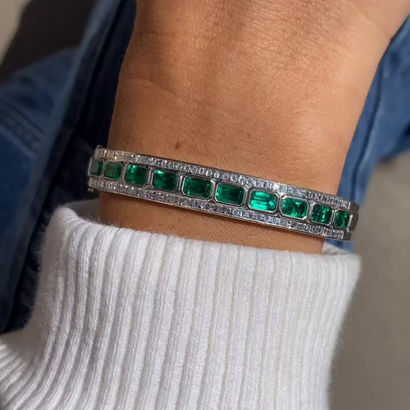 13ctw Emerald Cut Emerald Green & Round Cut White Sapphire Half Setting Bangle Bracelet