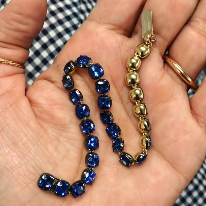 28ctw Cushion Cut Blue Sapphire Yellow Gold Handmade Bracelet