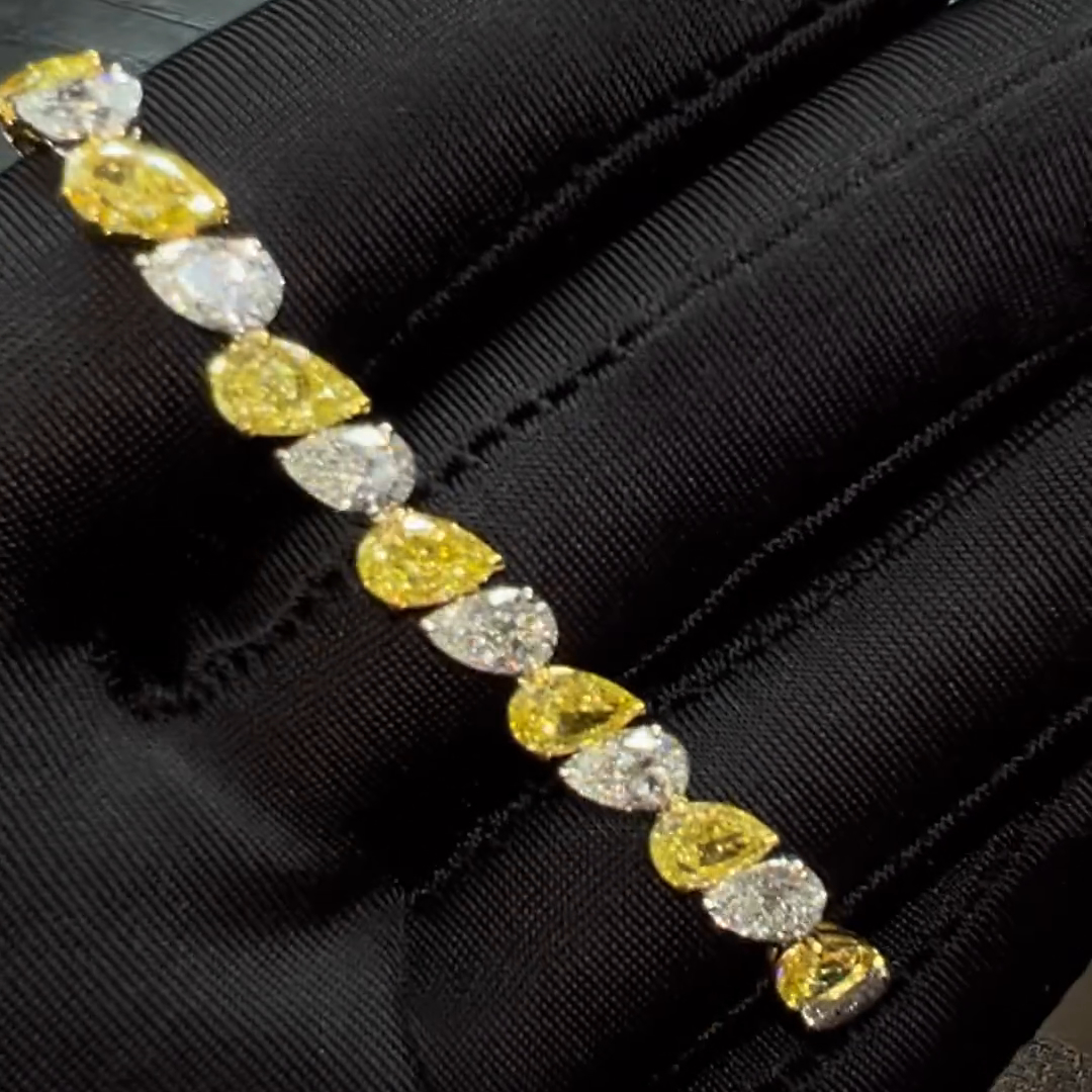 20ct Pear-cut Yellow Diamond Sterling Silver Handmade Bracelet