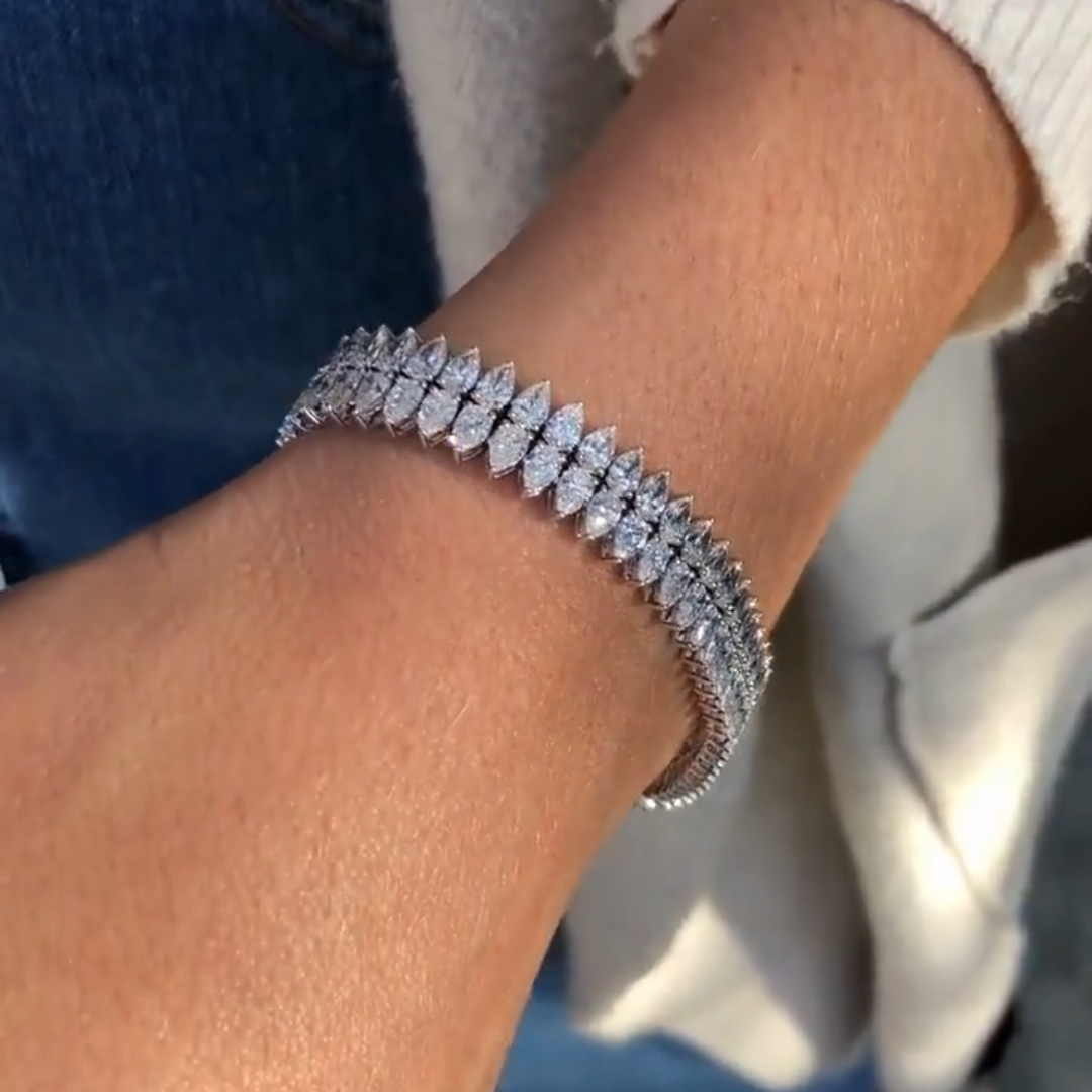 20ct Pear-shaped Sterling Silver Handmade Bracelet