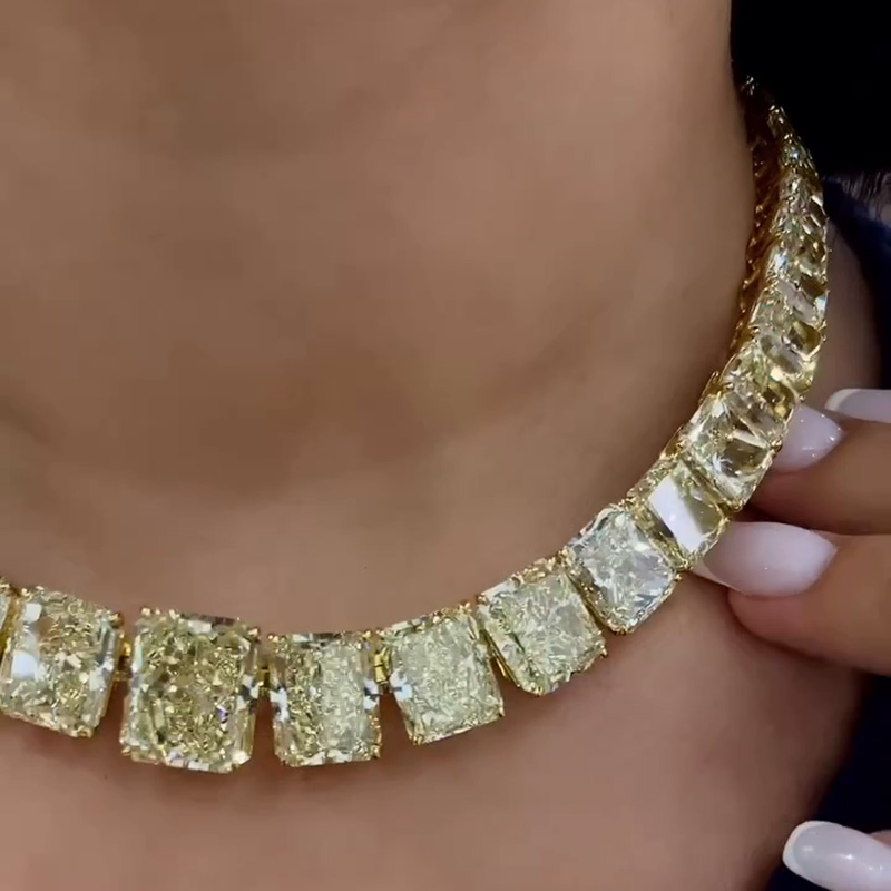 170ctw Radiant Cut Fancy Yellow Sapphire Rivière Necklace In Yellow Gold