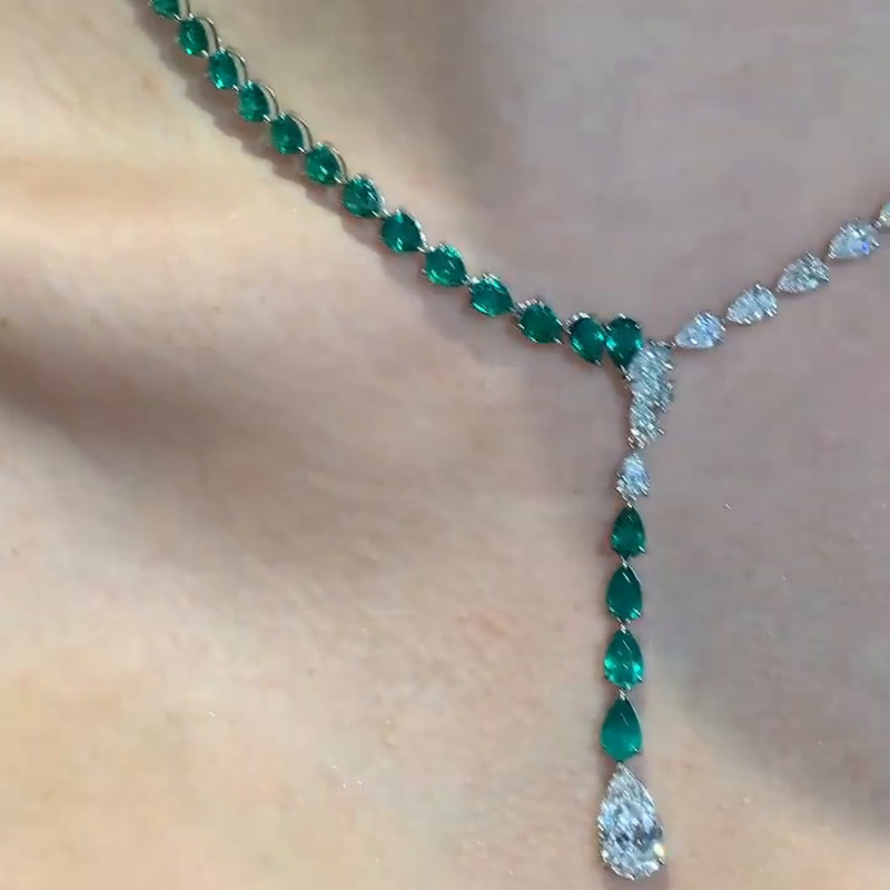 29.5ctw Pear Cut Emerald & White Sapphire Handmade Elegant Necklace