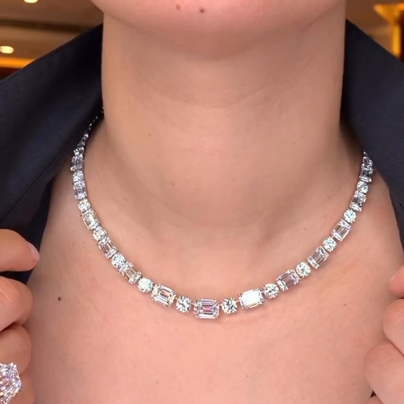49.48ctw Emerald & Round Cut White Sapphire Contrast Handmade Necklace