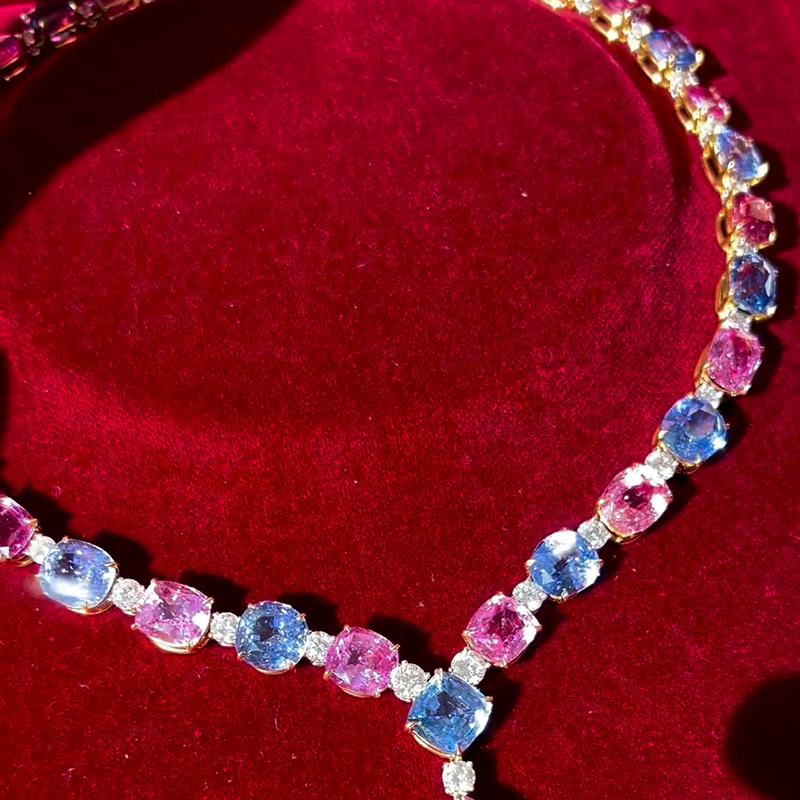 134ctw Cushion Cut Blue And Pink Sapphire With Round Cut White Sapphire Luxury Yellow Gold Necklace