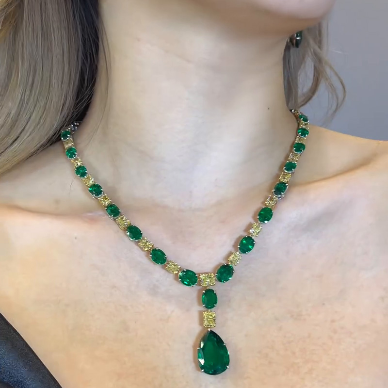 120ctw Pear & Oval Cut Emerald Along With Cushion Cut Yellow Sapphire Pendant Necklace