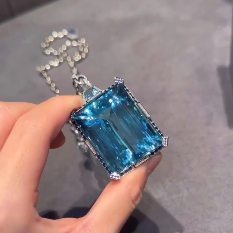 95ct Emerald Cut Aquamarine Handmade Necklace