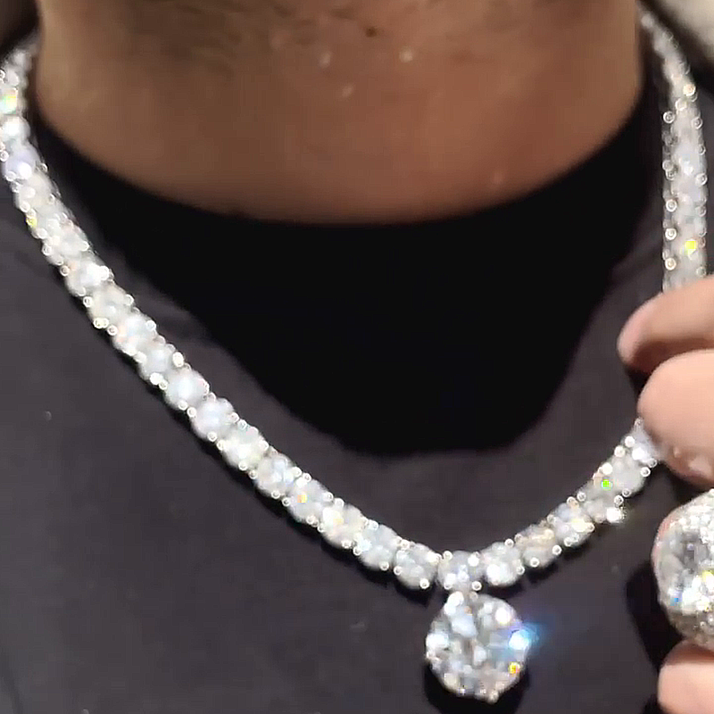 22ct Center Stone Round Cut White Sapphire Men's Necklace