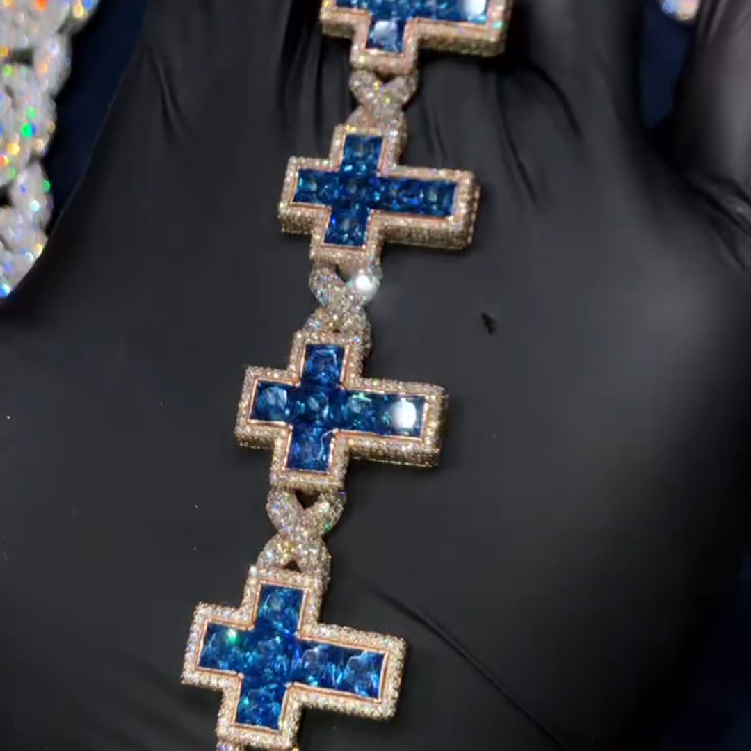 105ctw cushion cut sapphire and diamond cross design style luxury sterling silver plated rose gold handmade Bracelets