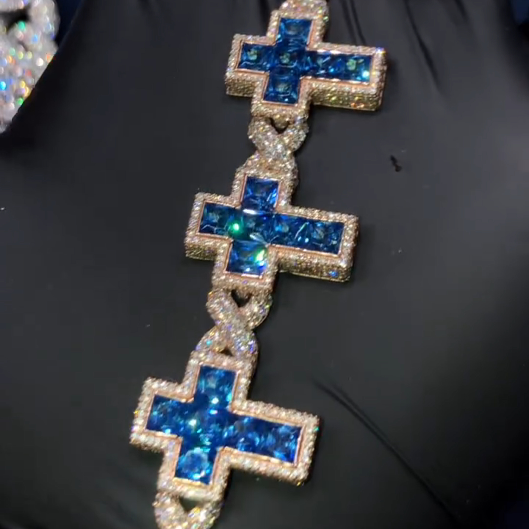 105ctw cushion cut sapphire and diamond cross design style luxury sterling silver plated rose gold handmade Bracelets