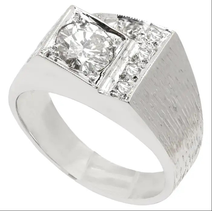 2ct Vintage Men's Ring In Square Design