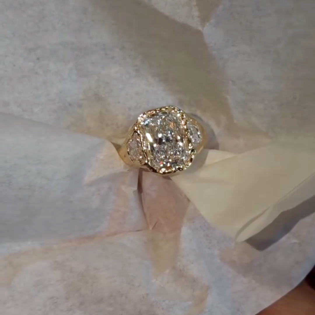 4ct Vintage Art Design Three-stone Radiant Cut  Ring