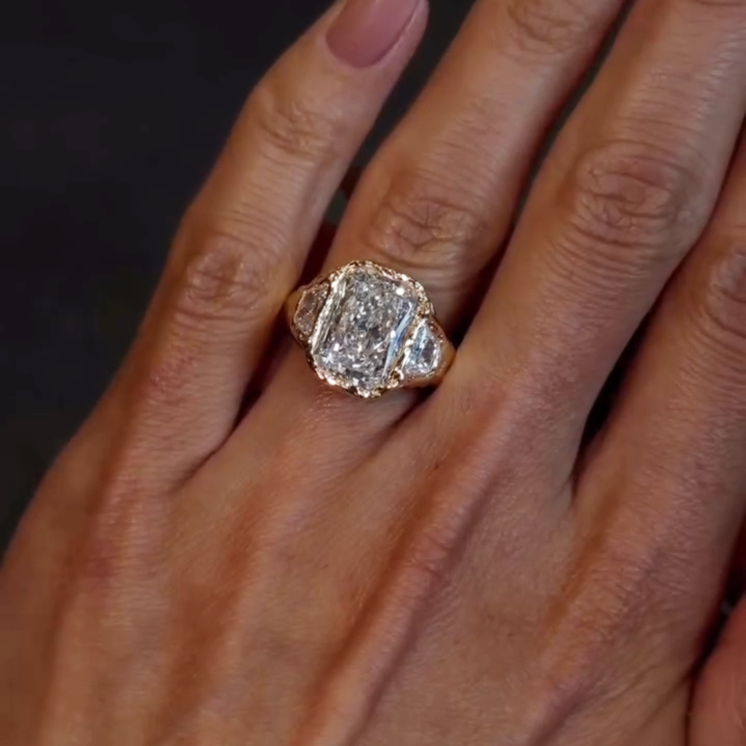 4ct Vintage Art Design Three-stone Radiant Cut  Ring