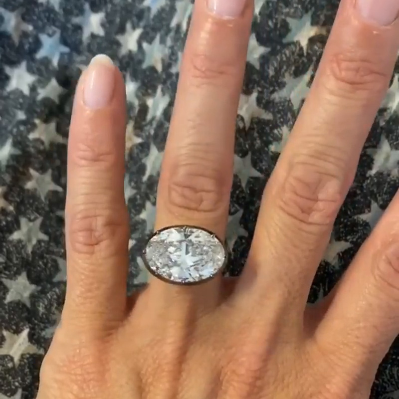 7ct Oval Cut White Sapphire Two Tone Engagement Ring In Yellow Gold