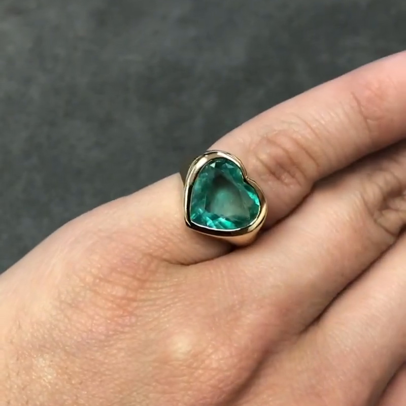 5ct Heart Cut Emerald Handmade Engagement Ring In Yellow Gold
