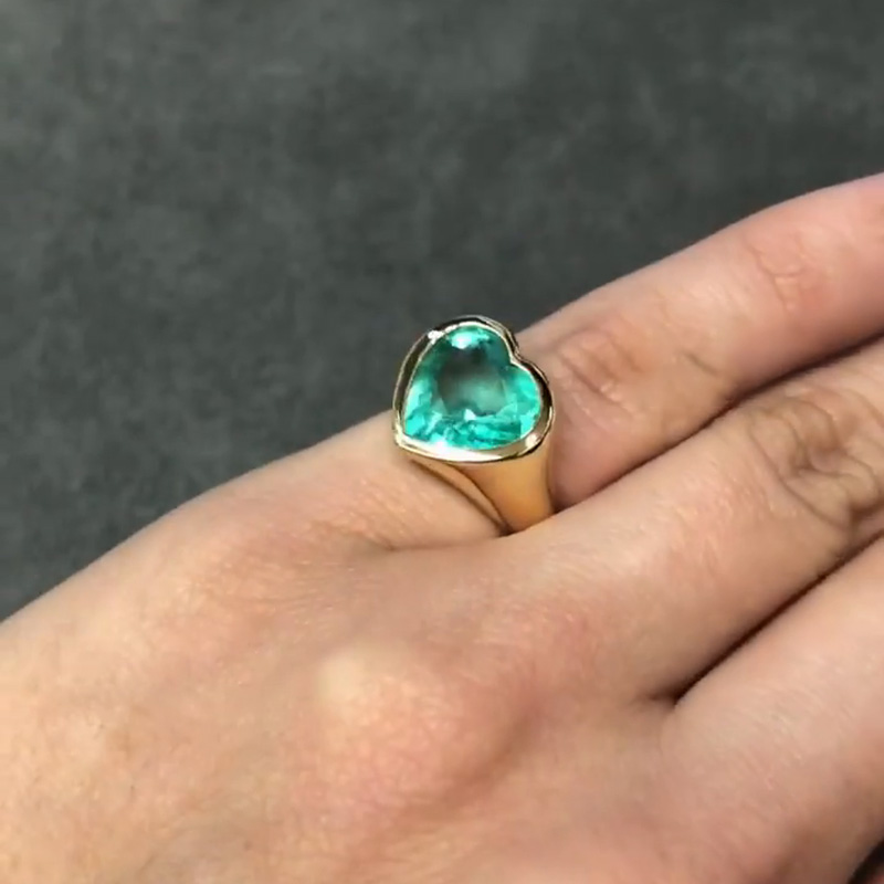 5ct Heart Cut Emerald Handmade Engagement Ring In Yellow Gold