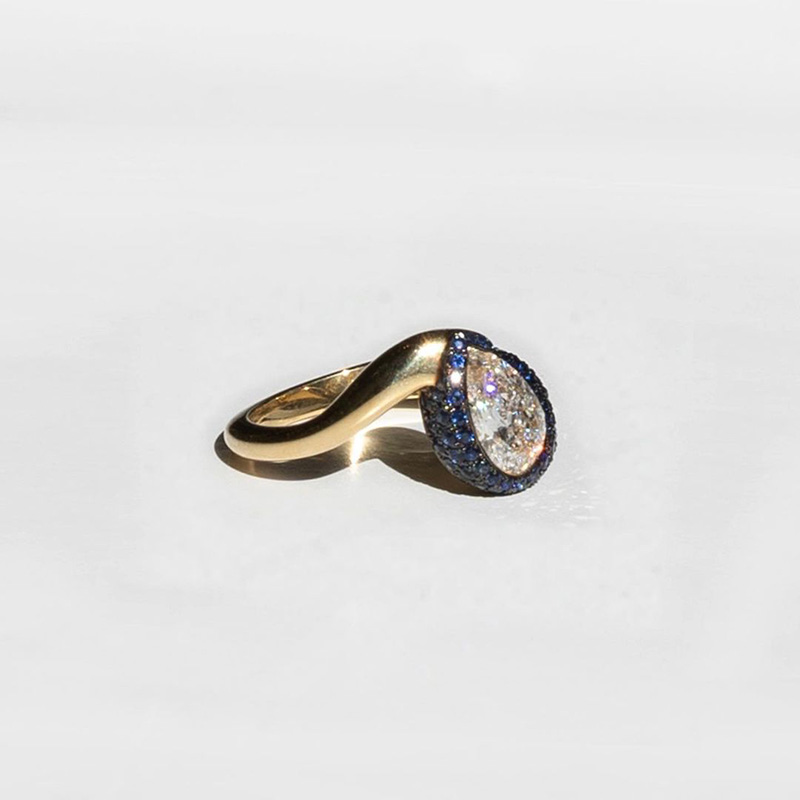 4ct Pear Cut Paved Blue Sapphires Engagement Ring In Yellow Gold