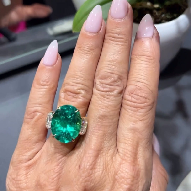 13ct Oval Cut Emerald With 2ct White Sapphires Handmade Engagement Ring In Yellow Gold