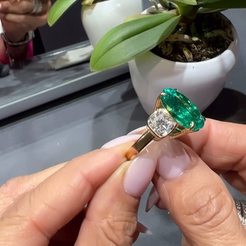 13ct Oval Cut Emerald With 2ct White Sapphires Handmade Engagement Ring In Yellow Gold
