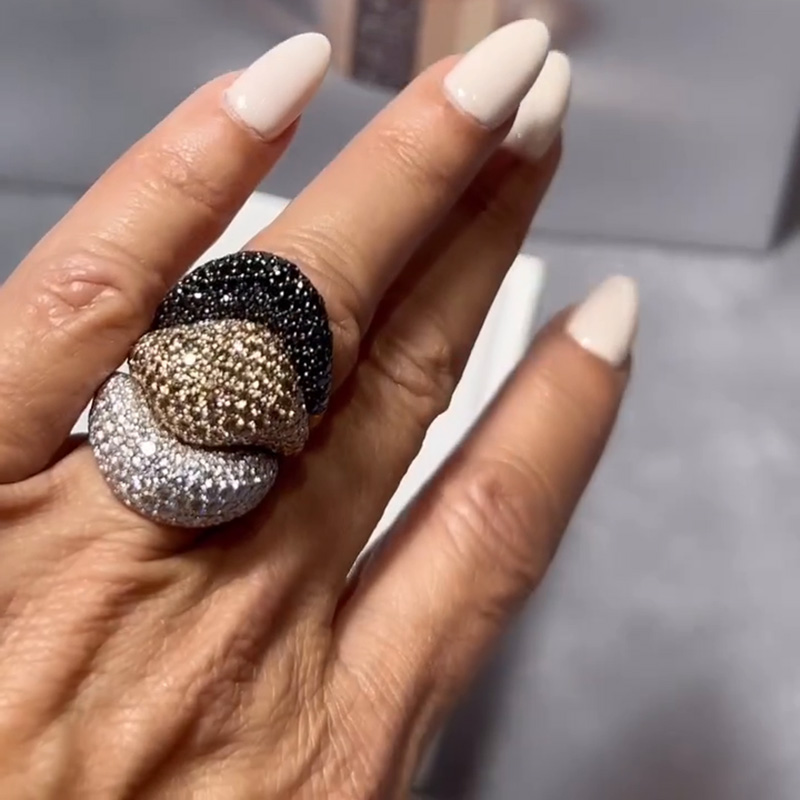 Round Cut White Champagne And Blue Sapphires Paved Handmade Rose Gold Wedding Stackable Band Sets