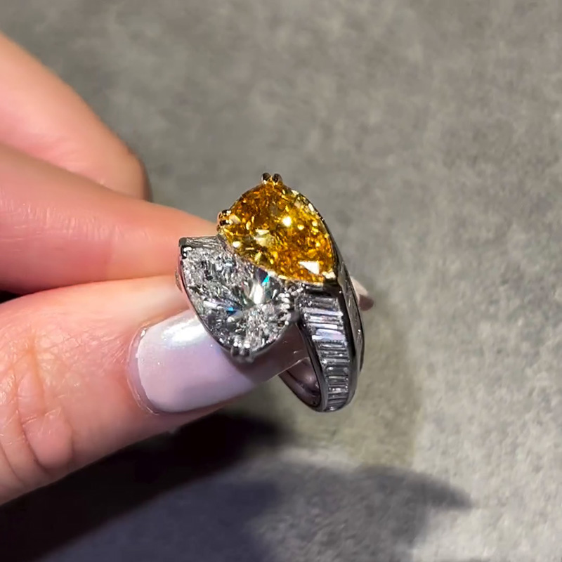6ct Pear Cut White & Yellow Sapphire Toi Et Moi Double Stone Double Joy Engagement Ring