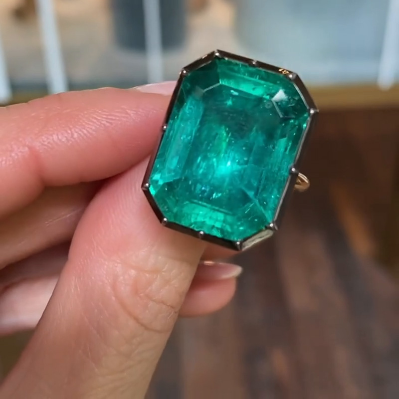 6.5ct Emerald Cut Emerald Green Yellow Gold Handmade Engagement Ring