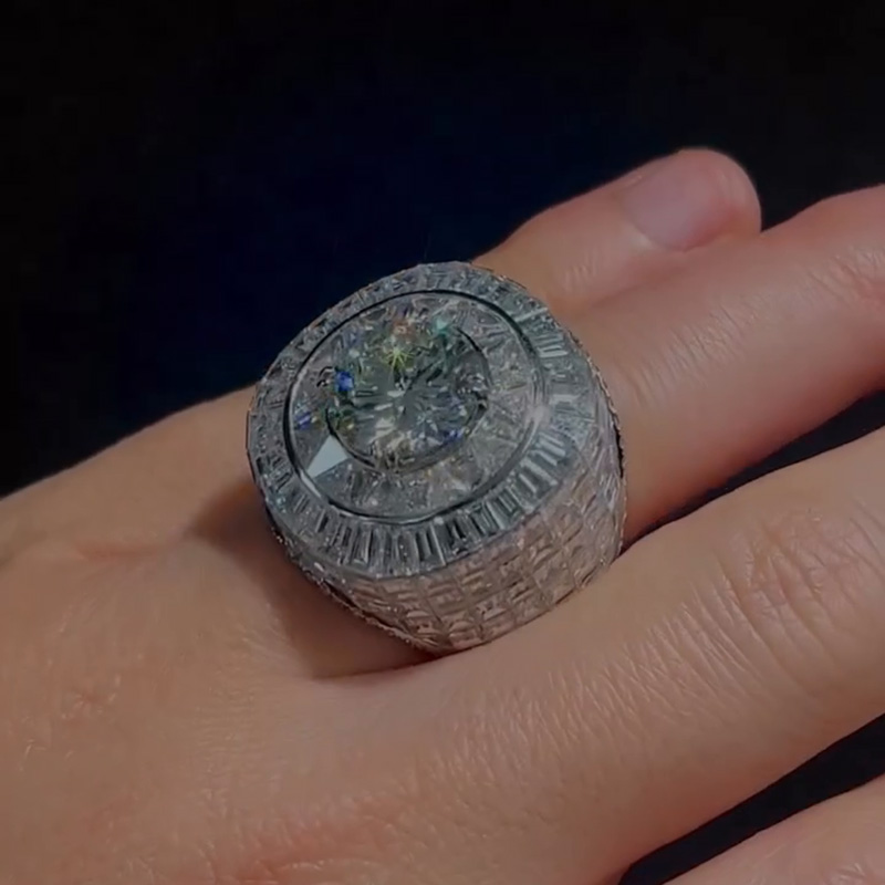 7ct Round Cut White Sapphire Set In Baguette Chandelier Men's Ring