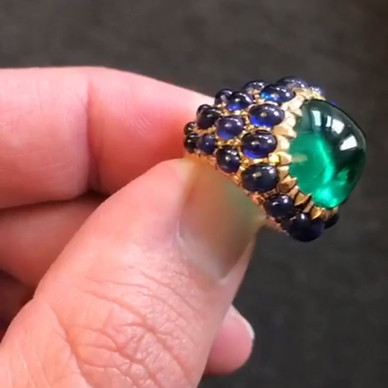 11.5ct Cabochon Emerald & Blue Sapphire Glorious Handmade Yellow Gold Men's Ring
