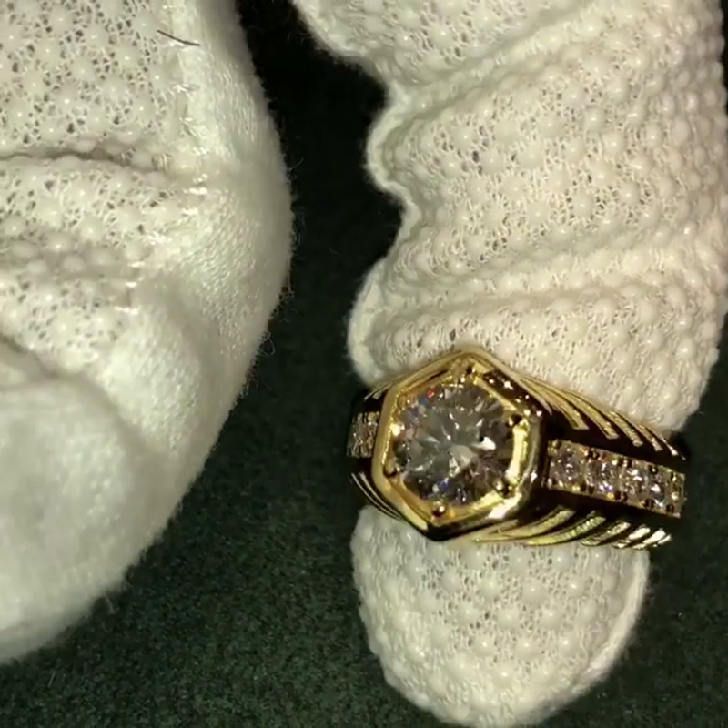 2.5ct Round Cut White Sapphire Yellow Gold Engagement Ring