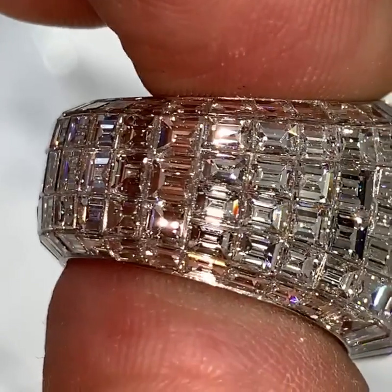 6.4ct Round Cut White Sapphire With Emerald  Invisibly Setting Handmade Men's Ring