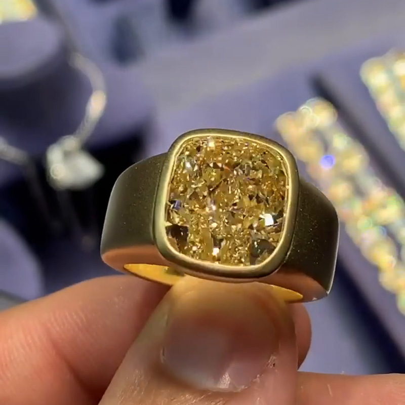 4.5ct Cushion Cut Yellow Sapphire Handmade Yellow Gold Simple Men's Ring
