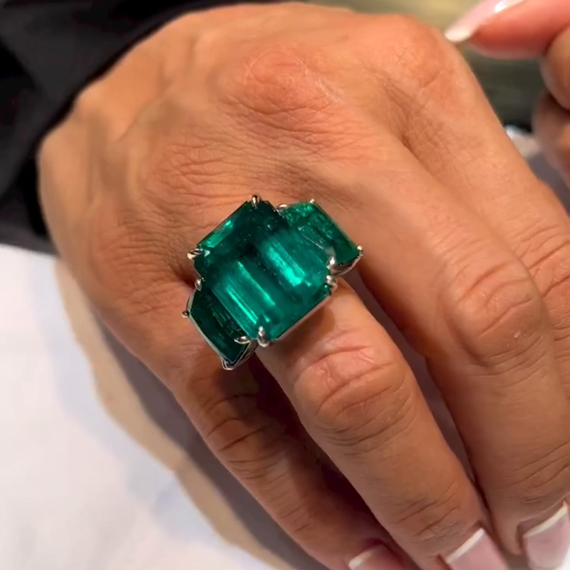 20ctw Emerald Cut Emerald Green Three Stone Ring Women's Bold Ring
