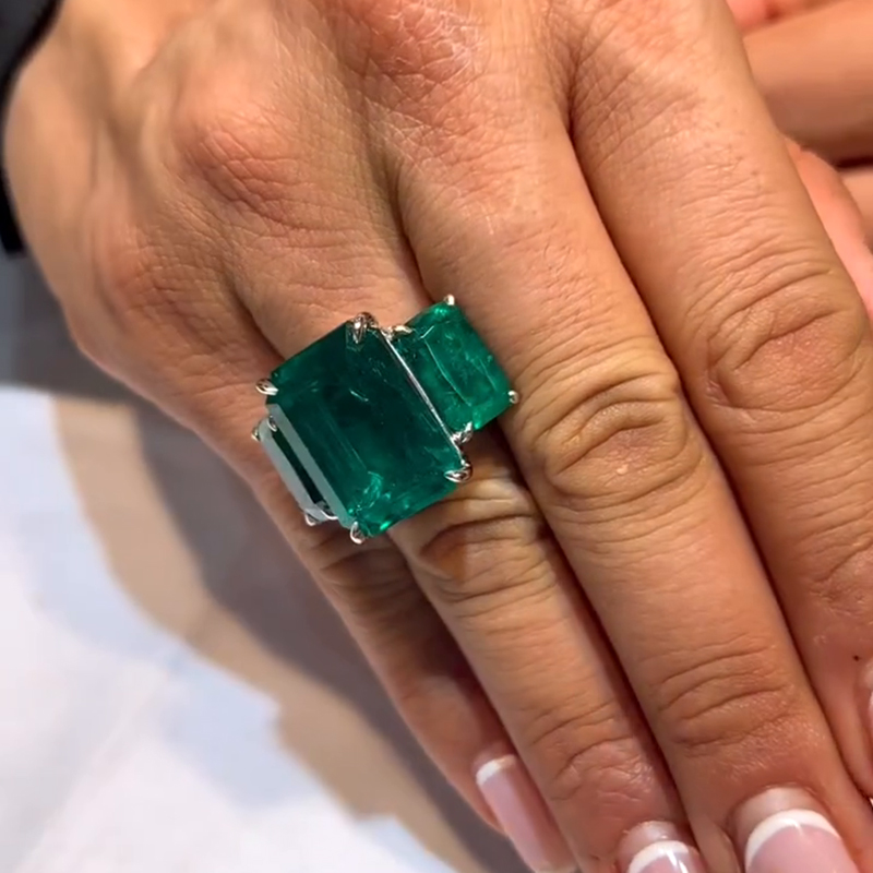 20ctw Emerald Cut Emerald Green Three Stone Ring Women's Bold Ring