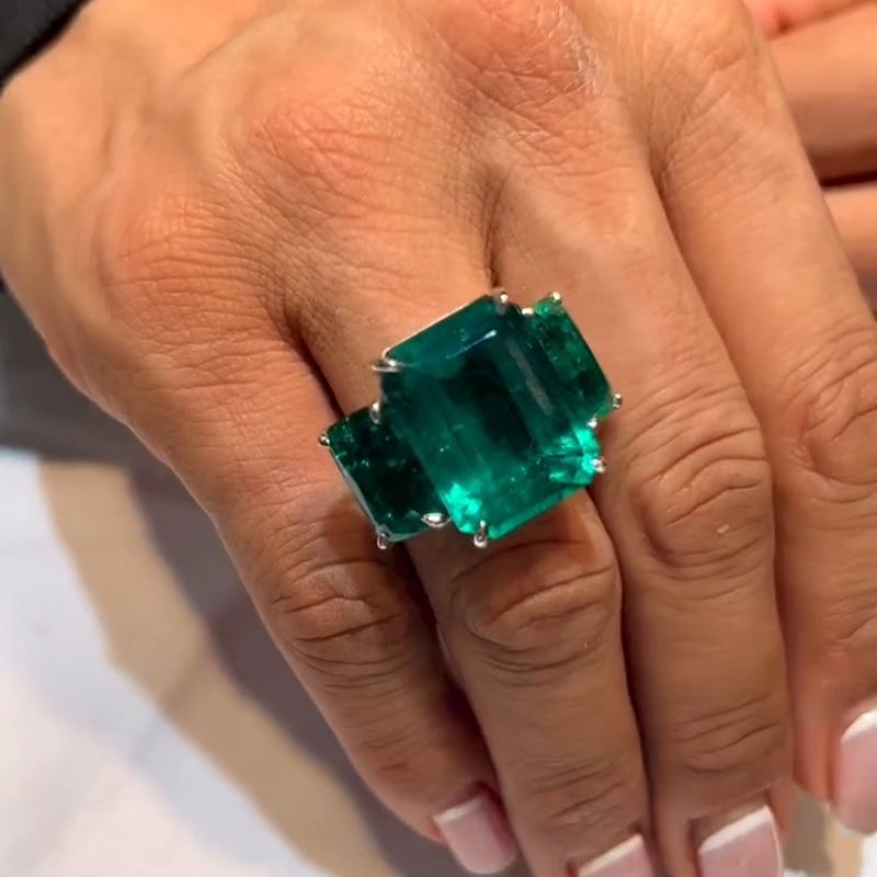 20ctw Emerald Cut Emerald Green Three Stone Ring Women's Bold Ring