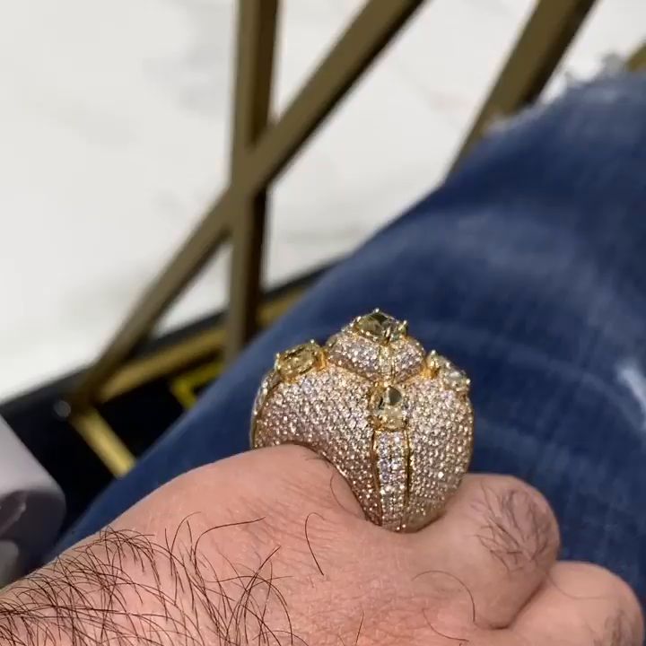 6ctw Round Cut Center Stone With 4 Oval Cut Yellow Sapphires Handmade Luxury Men's Ring