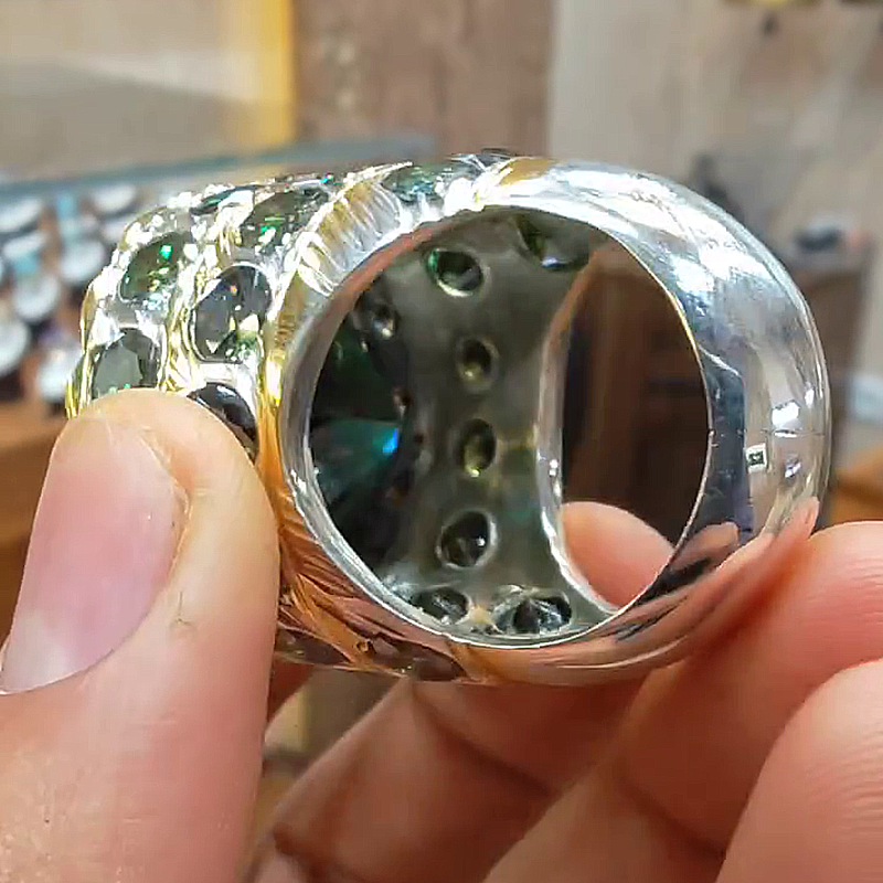 15ct Round Cut Emerald Green Two-Tone Vintage Handmade Men's Ring