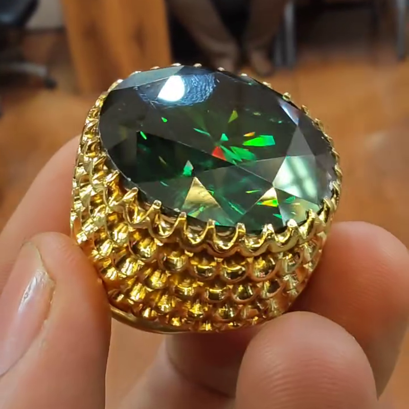 15ct Round Cut Emerald Green Hollow Yellow Gold Handmade Men's Ring