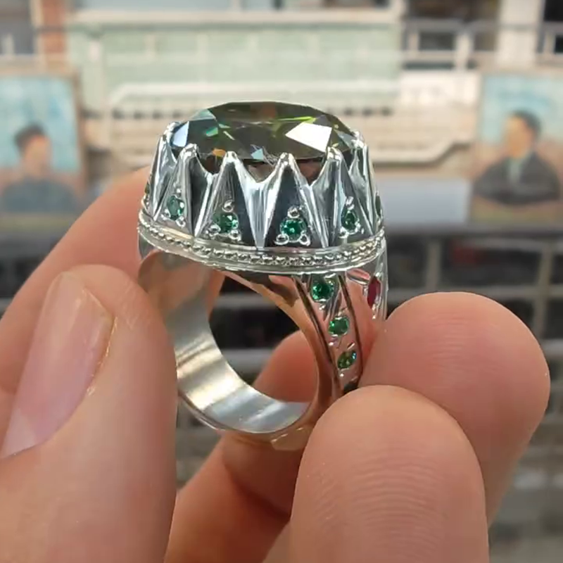 8ct Round Cut Peridot Vintage Handmade Men's Ring